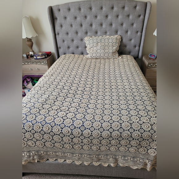 Crochet custom made comforter - Picture 4 of 9